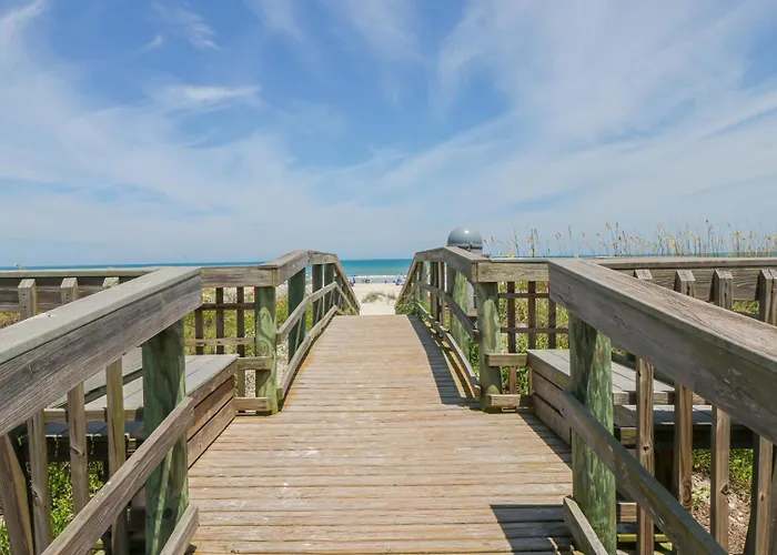 Ocean Village Club D16