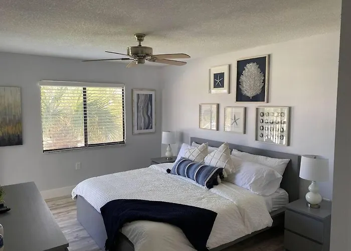 Ocean Side Ocean Village Condo