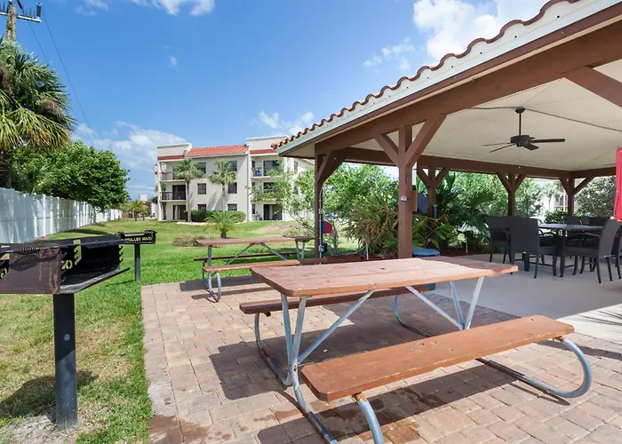 Ocean Village Club N16
